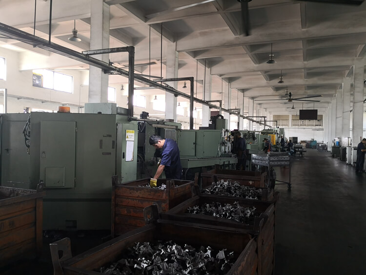 复合机床案例：冰箱空调压缩机缸体加工案例