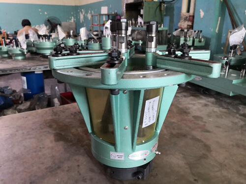 购买可调多轴器时，该如何选择厂家